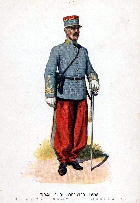 33- Alger - Casbah - Musee Franchet d'Esperey - Tirailleur - Officier - 1898.jpg